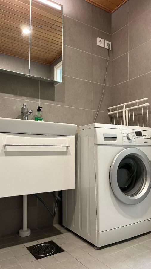 Entire Apartment Near Helsinki Airport In Kivistoe ヴァンター エクステリア 写真