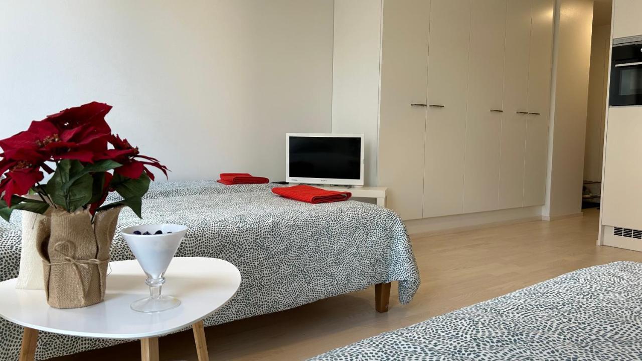 Entire Apartment Near Helsinki Airport In Kivistoe ヴァンター エクステリア 写真